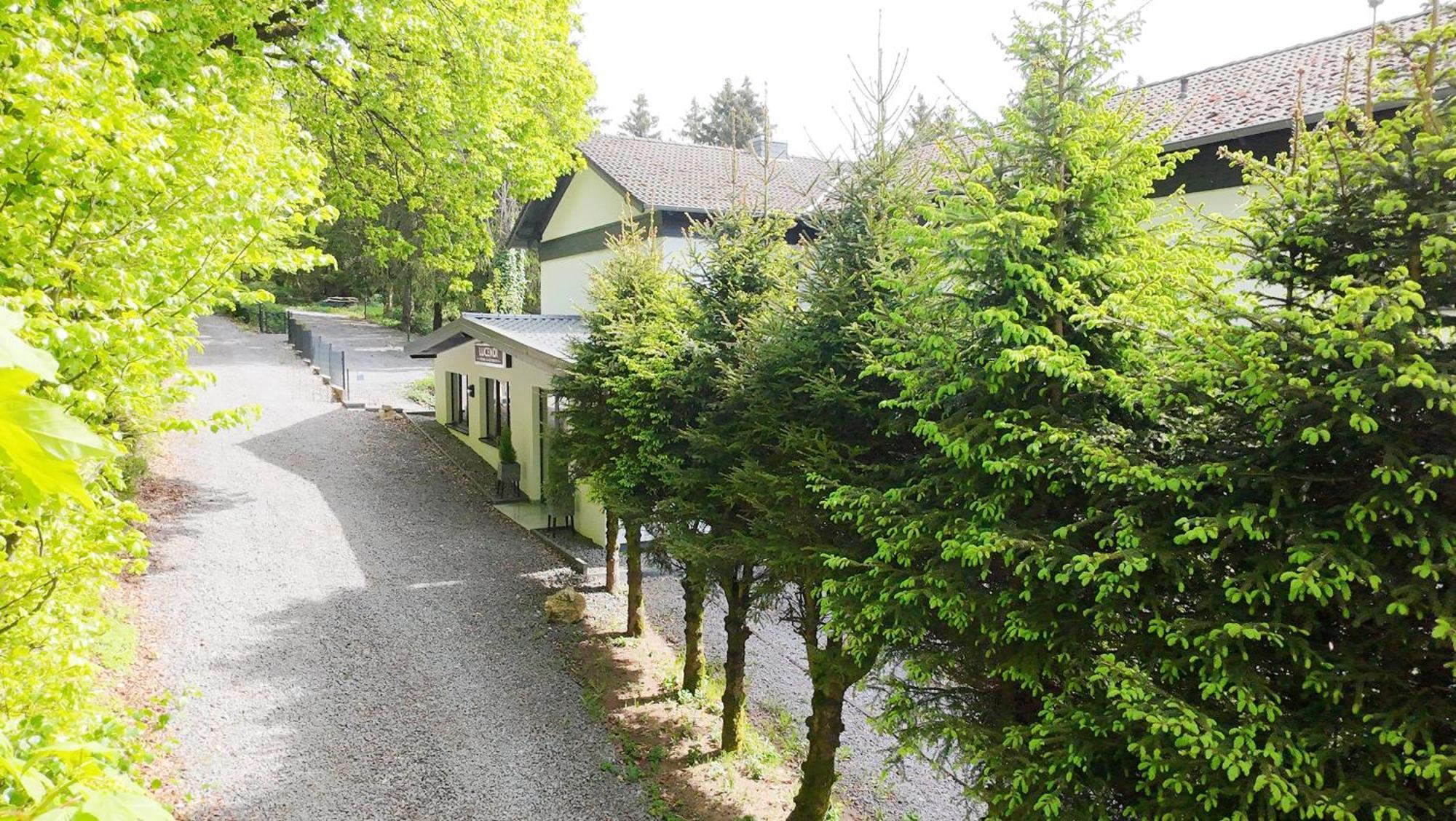 Gaestehotel Lucendi Premium Lounge Hohenleimbach Exterior foto